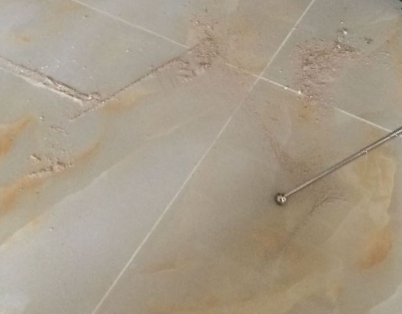 青阳瓷砖空鼓维修公司分享粘合剂选择不当在瓷砖铺贴过程中可能导致以下问题